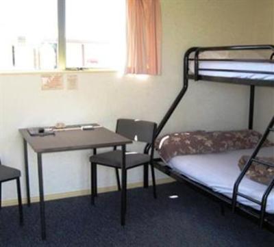 фото отеля Otorohanga Holiday Park