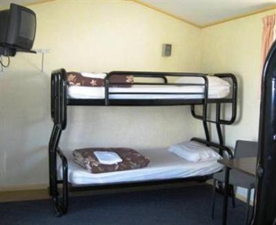 фото отеля Otorohanga Holiday Park