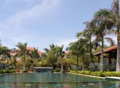 фото отеля Full Moon Beach Resort Phan Thiet