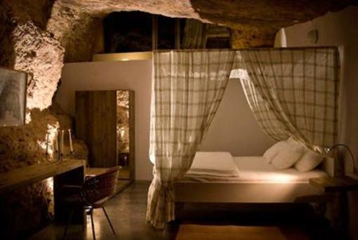 фото отеля Alojamientos Rurales Cuevas del Pino