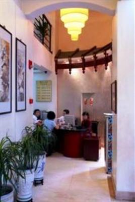 фото отеля Chongqing Linjiang Inn