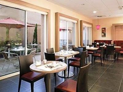 фото отеля Hotel Mercure Libourne Saint-Emilion