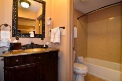 фото отеля BEST WESTERN Plus Landing View Inn & Suites
