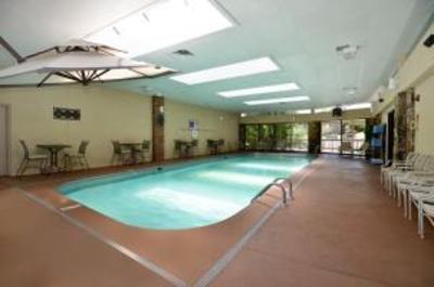 фото отеля BEST WESTERN Plus Landing View Inn & Suites