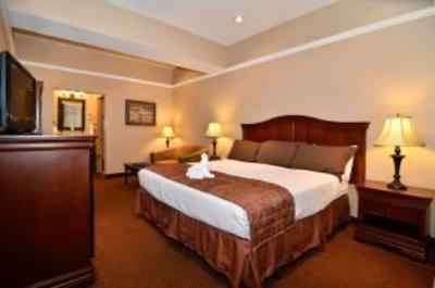 фото отеля BEST WESTERN Plus Landing View Inn & Suites