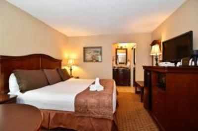 фото отеля BEST WESTERN Plus Landing View Inn & Suites
