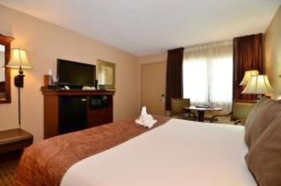 фото отеля BEST WESTERN Plus Landing View Inn & Suites