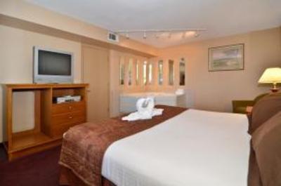фото отеля BEST WESTERN Plus Landing View Inn & Suites
