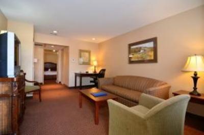 фото отеля BEST WESTERN Plus Landing View Inn & Suites