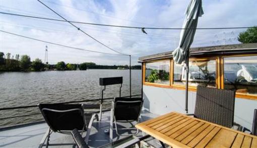 фото отеля Houseboat Prins Heerlijk