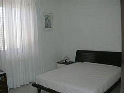 фото отеля Emerald Palace Hostel