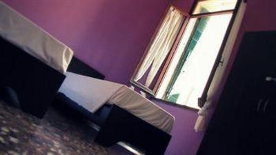 фото отеля Emerald Palace Hostel