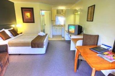 фото отеля Best Western Coachman Inn Lorne
