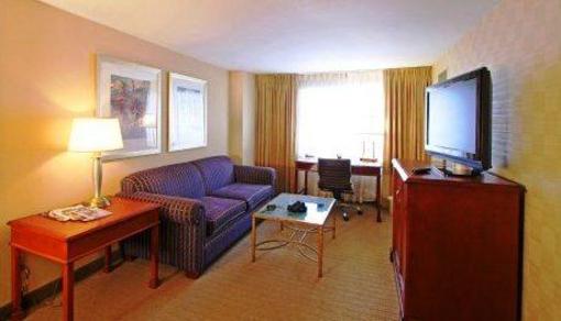 фото отеля Brookshire Suites