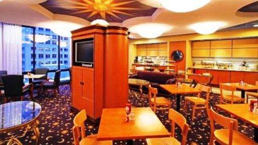 фото отеля Brookshire Suites