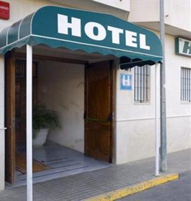 фото отеля Hotel Gran Avenida Coria del Río