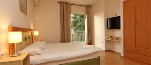 фото отеля Travel Hotel Eilon