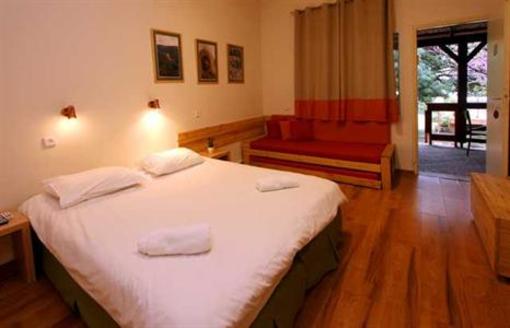 фото отеля Travel Hotel Eilon
