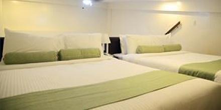 фото отеля Poco A Poco Hotel Olongapo