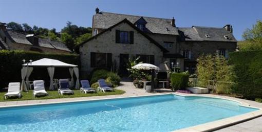 фото отеля L'Auberge Du Chateau Muret-le-Chateau