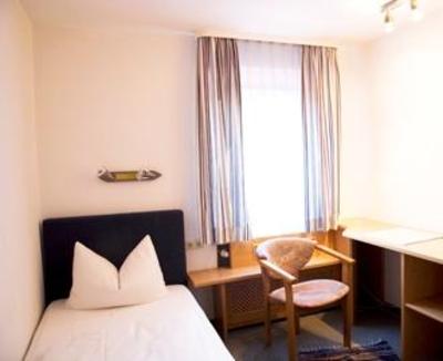 фото отеля Hotel-Gasthof Eichel