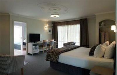 фото отеля Silver Fern Rotorua - Accommodation and Spa