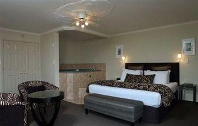 фото отеля Silver Fern Rotorua - Accommodation and Spa