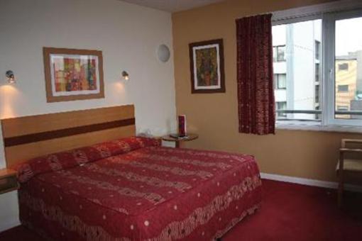 фото отеля Jurys Inn Glasgow