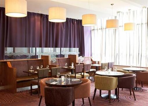 фото отеля Jurys Inn Glasgow