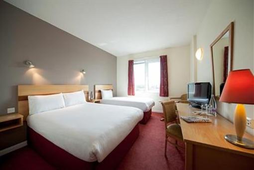фото отеля Jurys Inn Glasgow