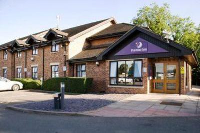 фото отеля Premier Inn Wellingborough