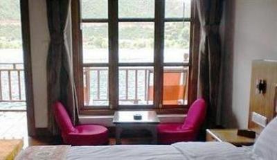 фото отеля Lugu Lake Luwan Inn