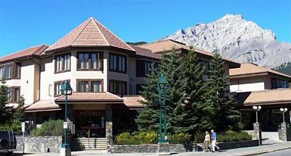 фото отеля Banff International Hotel