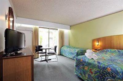 фото отеля Quality Inn The Willows