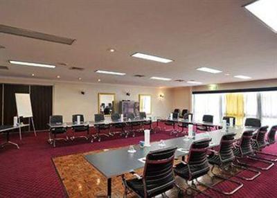 фото отеля Quality Inn The Willows