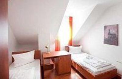 фото отеля Hotel Floesserstube