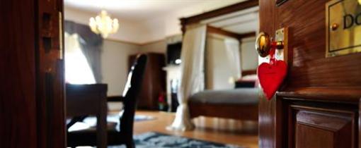 фото отеля West Tower Country House Hotel Aughton Ormskirk