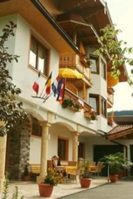 фото отеля Hotel Bergland Going am Wilden Kaiser