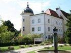 фото отеля Schlosshotel Odelzhausen