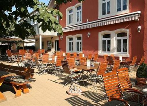 фото отеля Gasthof Zum Goldenen Lamm Treuchtlingen