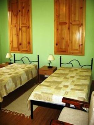 фото отеля Chola Guest House