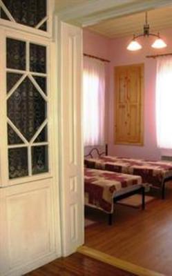 фото отеля Chola Guest House