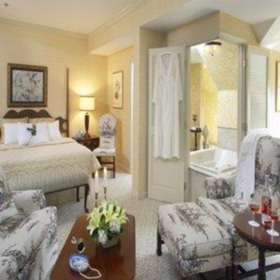 фото отеля Golden Plough Inn Lahaska
