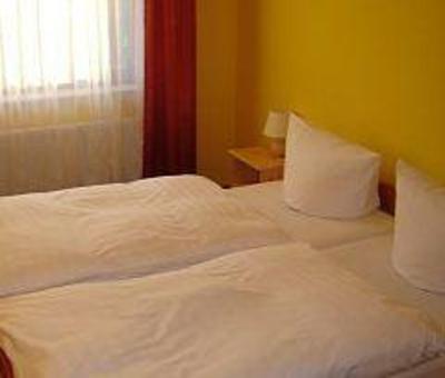 фото отеля KM Hotel