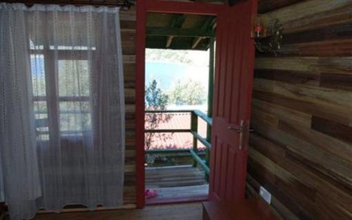 фото отеля Nuri's Beach Bungalows