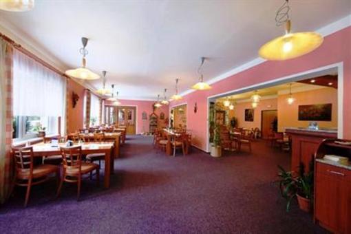 фото отеля Hotel Zatisi Frantiskovy Lazne