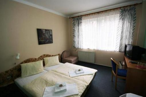 фото отеля Hotel Zatisi Frantiskovy Lazne