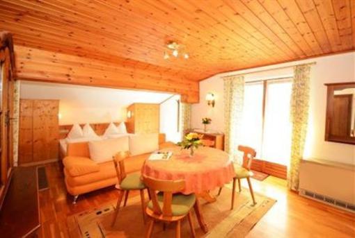 фото отеля Pension Mozart Wagrain