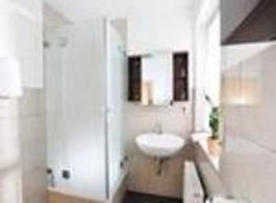 фото отеля Hotel Gasthof zur Linde Middelhagen