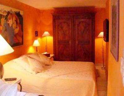 фото отеля Chambres d'Hotes La Tarentane